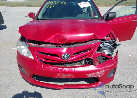 2011 Toyota Corolla S/Le from USA, damaged, VIN 2T1BU4EE5BC708438